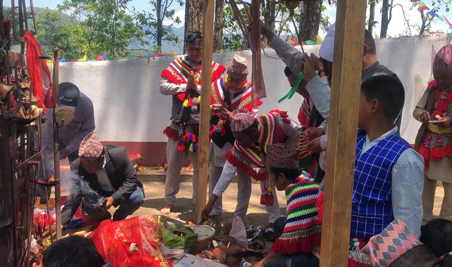 आदिवासी कोँइच सुनुवार समाजमा प्रथाजनित सञ्चार प्रणाली